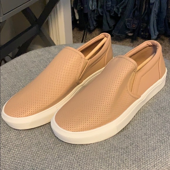 chellysun slip on running flat sneakers
